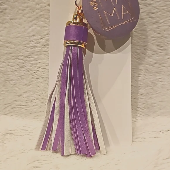 Personalized Purple “MAMA” Tassel Bag Charm & Keychain 💜✨ — “Lavender Love” - Picture 4 of 4